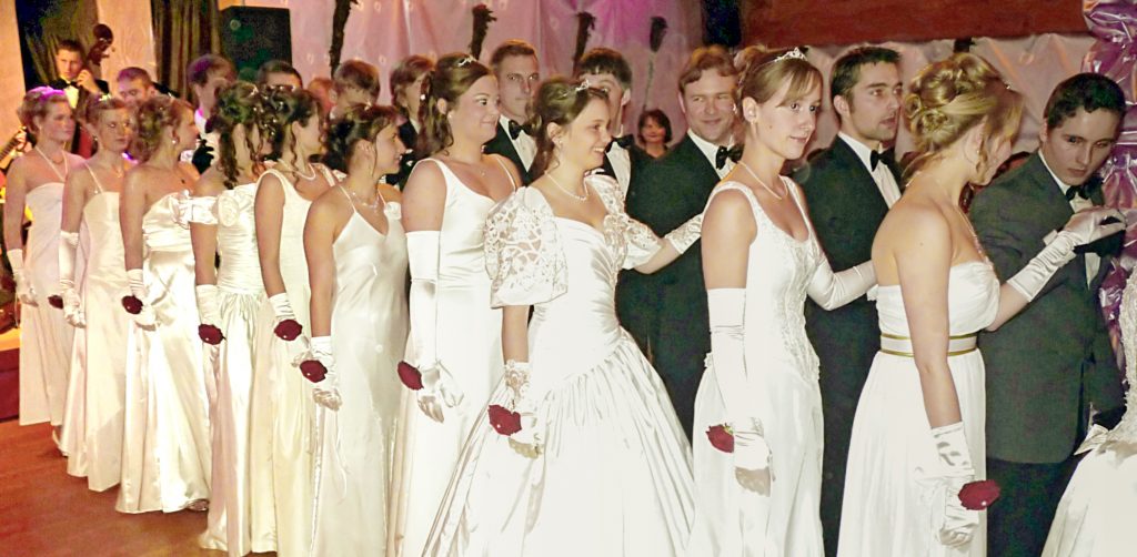 Wössner Opernball des Trachtenvereins D'Achentaler, Unterwössen